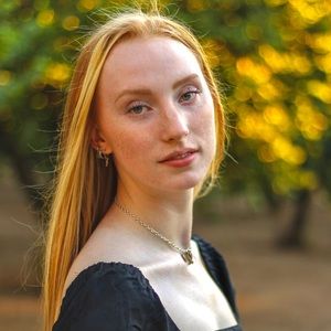 Meet your Posher, Alison